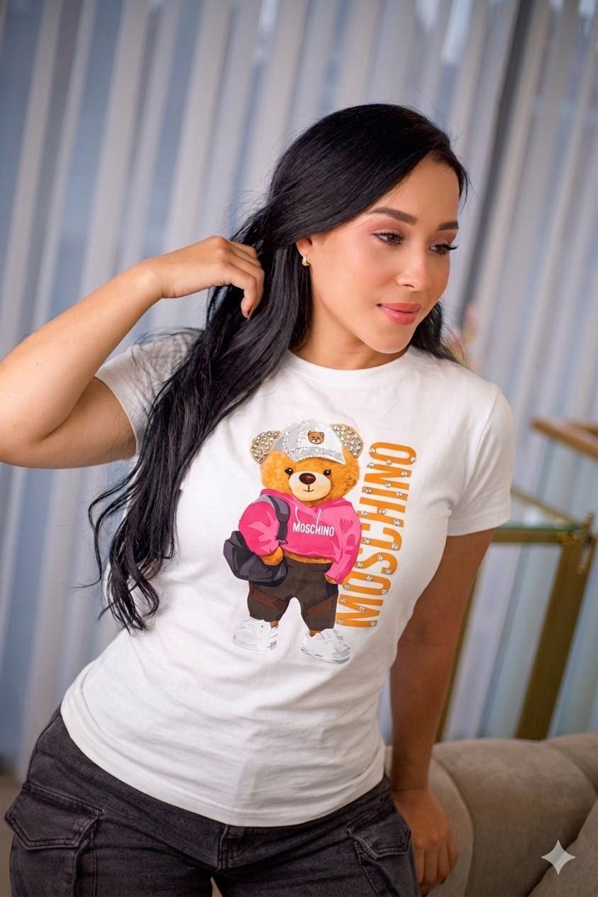 Camiseta blanca, talla única, con estampado de osos.